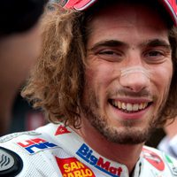 Marco Simoncelli falleció el 23 de octubre de 2011