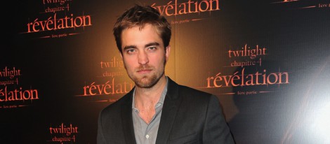 Robert Pattinson presenta 'Amanecer' en París