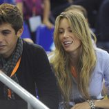 Maribel Nadal y su novio en el partido homenaje a Andrés Gimeno