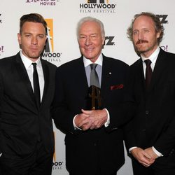 Ewan McGregor, Christopher Plummer y Mike Mills en los Hollywood Awards 2011