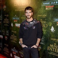 Alfonso Bassave en el estreno de 'El mundo entero'