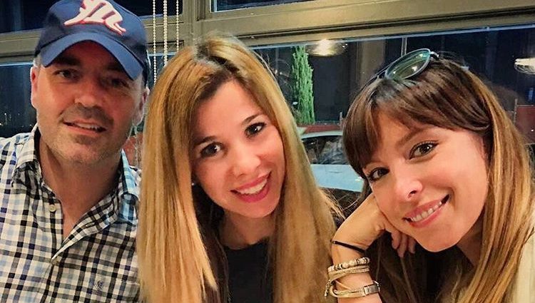 Gisela, Juan Camus y Natalia se reencuentran