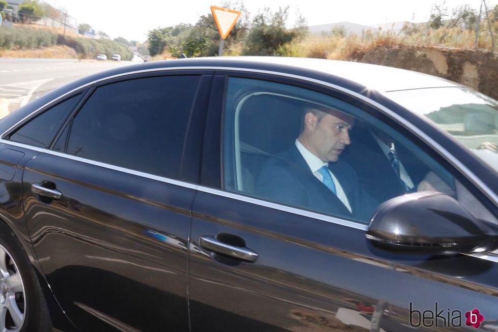 Isabel Pantoja llegando a la finca en la que se celebra la boda de Kiko Rivera e Irene Rosales