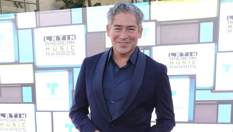 Boris Izaguirre en la alfombra roja de los Latin American Music Awards 2016