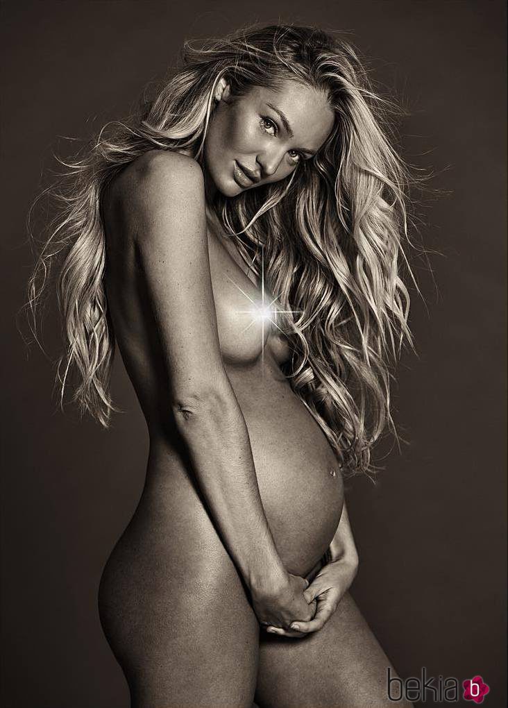 Candice Swanepoel luciendo su embarazo