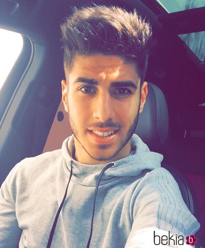 El futbolista Marco Asensio en un selfie