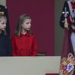 La Princesa Leonor y la Infanta Sofía en el Día de la Hispanidad 2016