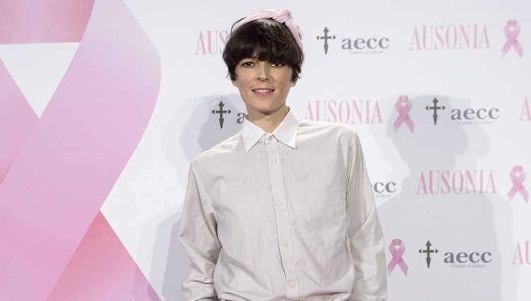 Bimba Bosé en la presentación de la campaña contra el cáncer de mama 2016