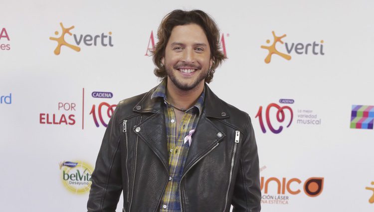 Manuel Carrasco en el photocall de 'Por ellas' de Cadena 100