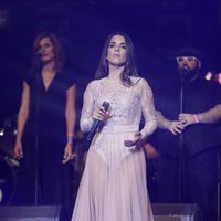 Ruth Lorenzo durante su actuación  en el concierto 'Por ellas' de Cadena 100