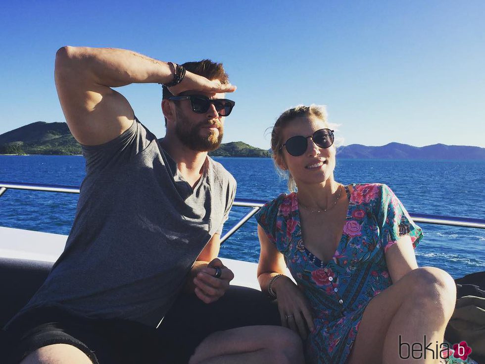 Chris Hemsworth desmintiendo los rumores de crisis con Elsa Pataky