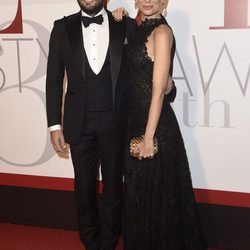 Emiliano Suárez y Carola Baleztena en los Elle Style Awards 2016