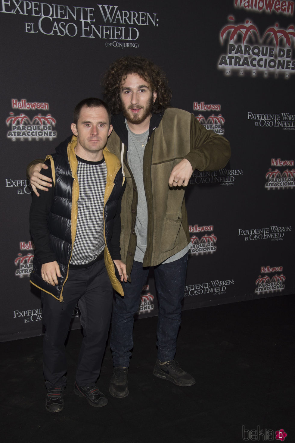 David Castillo y su hermano en la presentación de la semana 'Halloween 2016' del Parque de Atracciones de Madrid