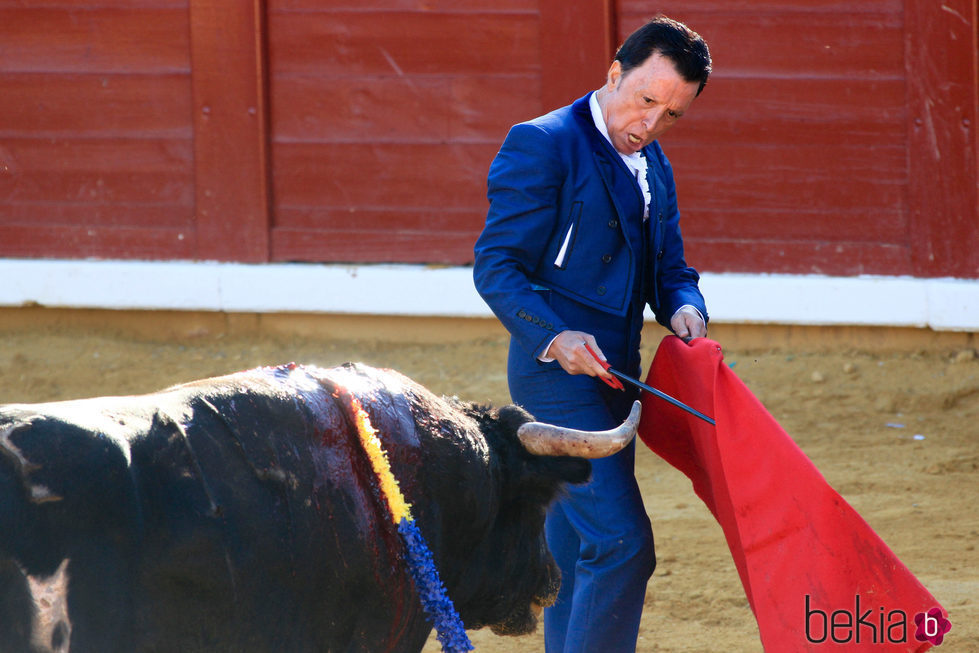 José Ortega Cano toreando en La Algaba