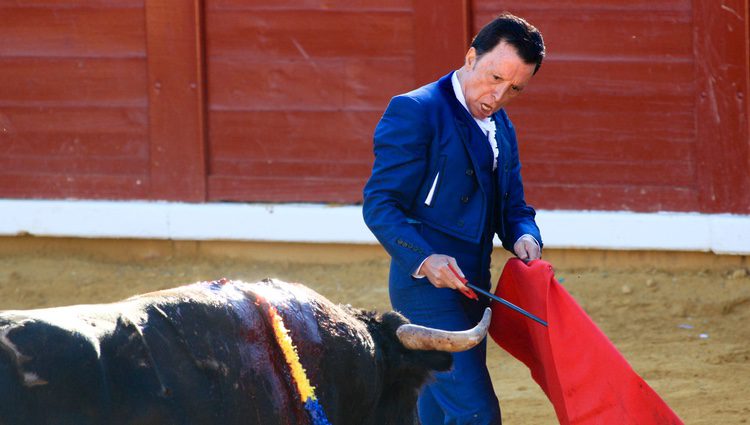 José Ortega Cano toreando en La Algaba