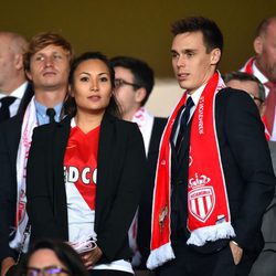 Louis Ducruet y Marie Chevallier en el partido que enfrentó al Mónaco contra el CSKA Moscú