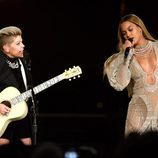 Beyoncé y Natalie Maines en los CMA Awards 2016