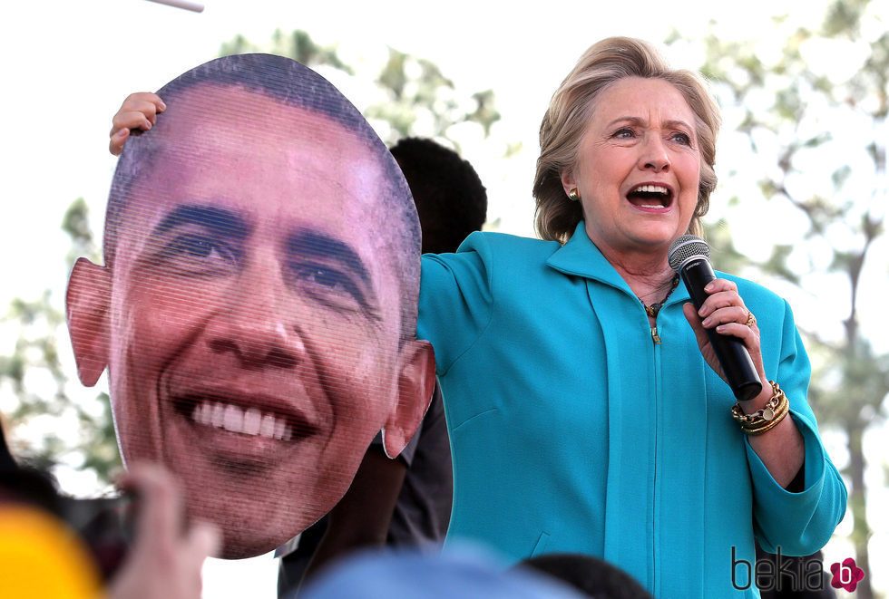 Hillary Clinton durante su campaña contra Obama