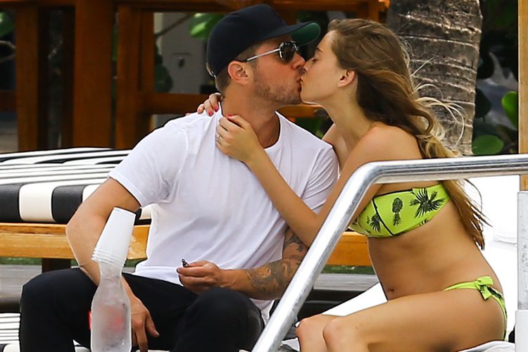 Ryan Phillippe y Paulina Slagter en Miami