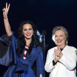 Katy Perry en la campaña electoral de Hillary Clinton