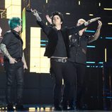 Green Day durante su actuación en los MTV EMA 2016