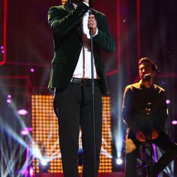 Manuel Carrasco actuando en la ceremonia de entrega de los Premios Ondas 2016