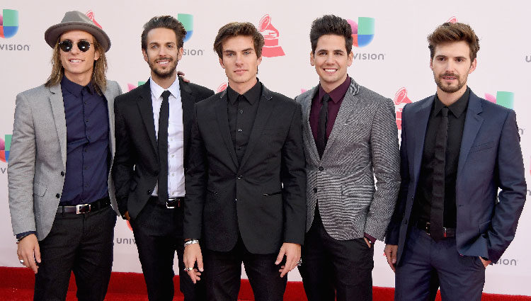 Dvicio en la gala de los Premios Grammy Latino