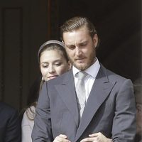 Beatrice Borromeo agarra a Pierre Casiraghi en el Día Nacional de Mónaco 2016