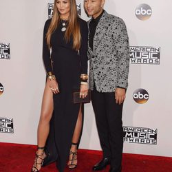 Chrissy Teigen y John Legend en los American Music Awards 2016