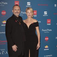 Miguel Bosé y Belén Rueda en la Gala Sida 2016