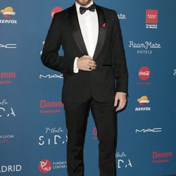 Álvaro Cervantes en la Gala Sida 2016