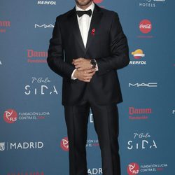 Maxi Iglesias en la Gala Sida 2016