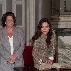 Rita Barberá y Ornella Muti