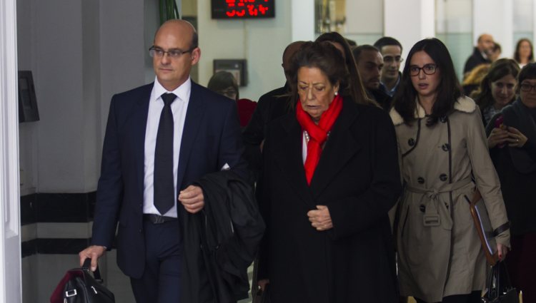 Rita Barberá tras declarar en el Tribunal Supremo en su último foto antes de su muerte