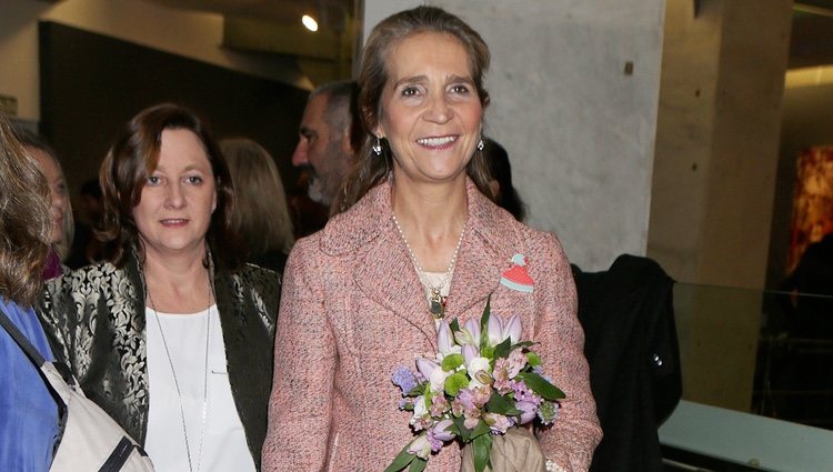 La Infanta Elena en la inauguración de la exposición 'Miradas de Madrid'