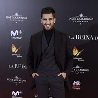 Maxi Iglesias en la premiere de 'La Reina de España' en Madrid