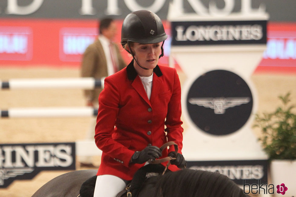 Marta Ortega compitiendo en el Madrid Horse Week