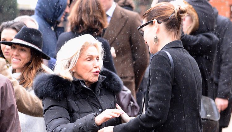 Beatriz de Orleans en el funeral de Charo Palacios, condesa de Montarco