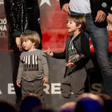 Milan y Sasha Piqué en la gala del Mejor Jugador Catalán