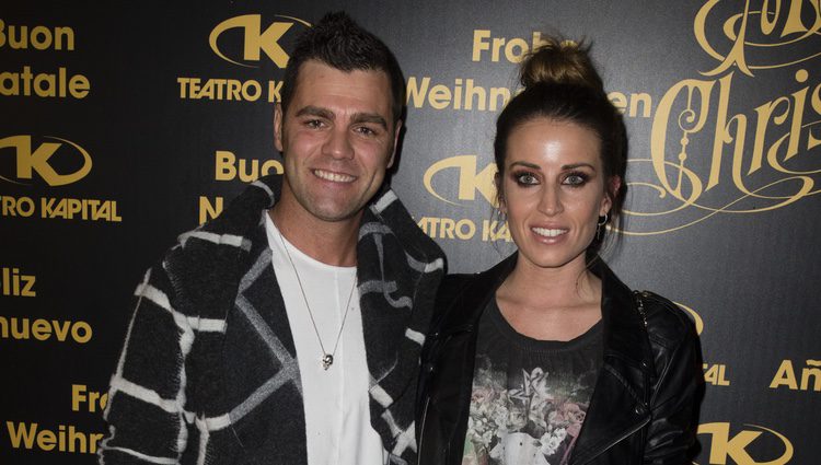 Fonsi Nieto y su pareja Marta Castro en la celebración de su 38 cumpleaños