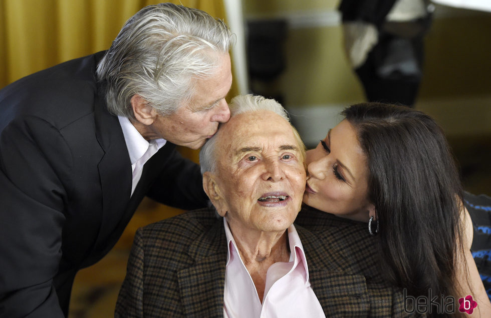 Kirk Douglas cumple 100 años