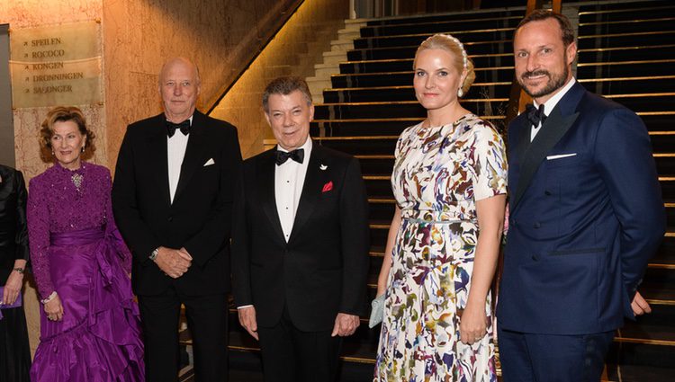 La Familia Real Noruega en la entrega del Premio Nobel de la Paz 2016 a Juan Manuel Santos