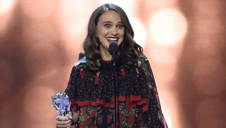 Natalie Portman en los Critics' Choice Awards 2017