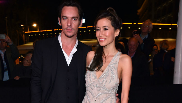 Jonathan Rhys Meyer y Mara Lane en la gala inaugural  MIPTV