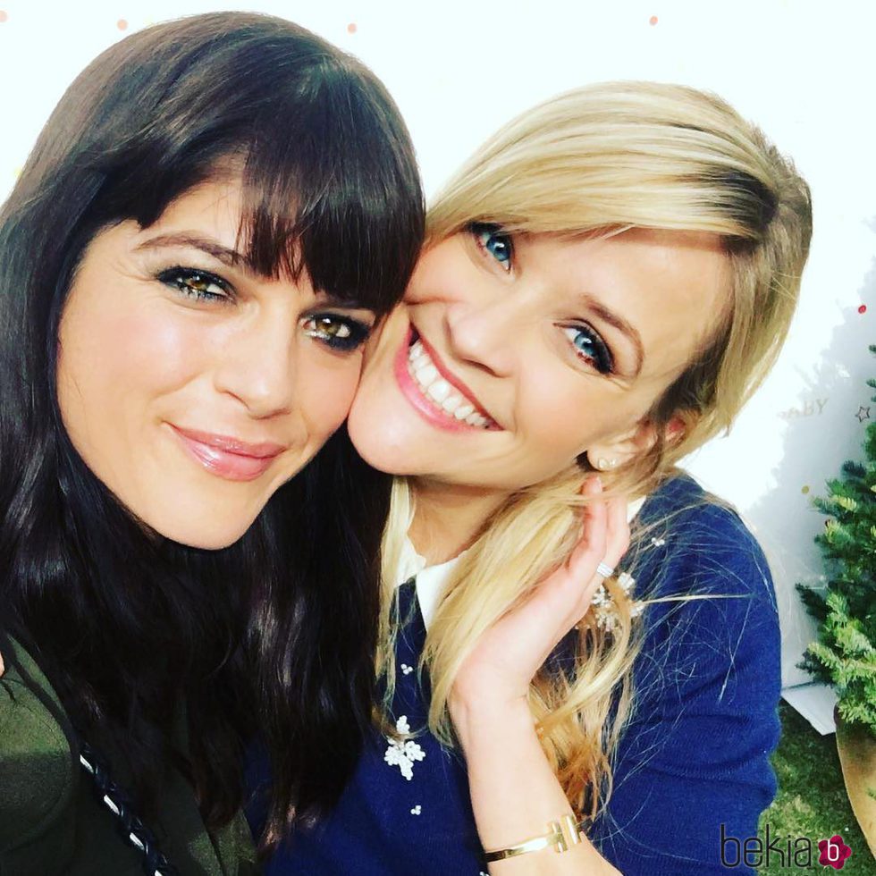 Reese Witherspoon y Selma Blair se reencuentran 17 años después