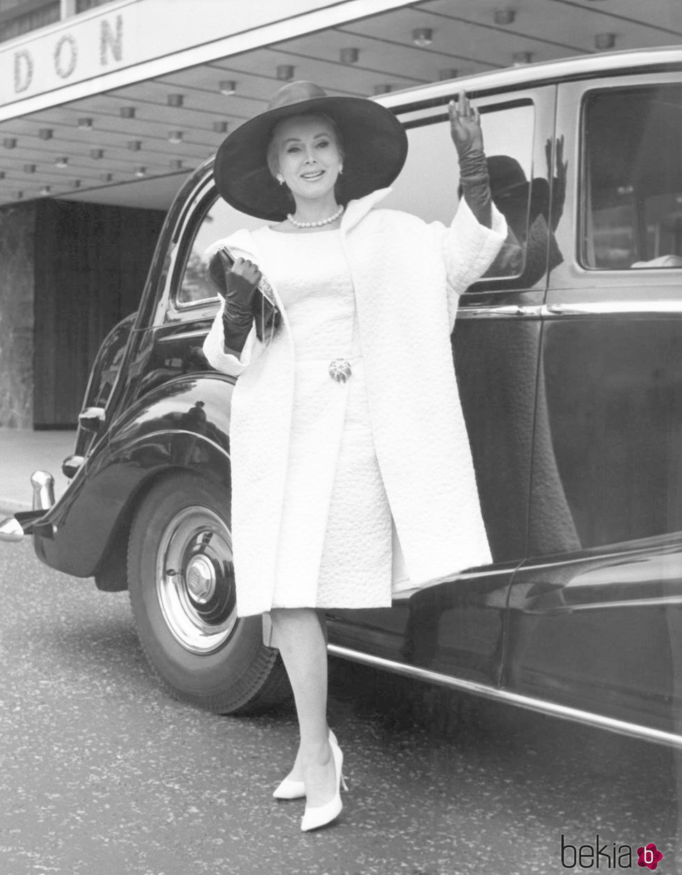 Zsa Zsa Gabor en Londres en 1964