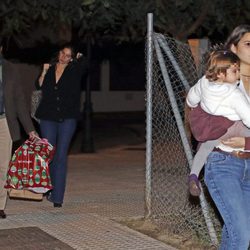 Fran Rivera y sus hijas Tana y Carmen celebrando la Navidad en casa de Kiko Rivera