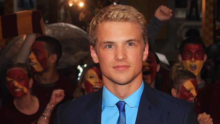 Freddie Stroma en la premier de la película 'Harry Potter y el misterio del príncipe'