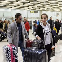 David Bustamante y Paula Echevarría a su regreso a Madrid tras pasar unas vacaciones en Gran Canaria