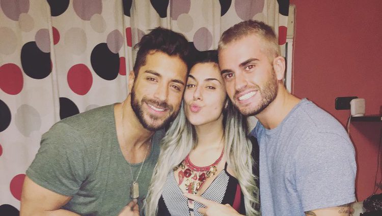 Rodrigo, Beatriz y Alain de 'GH17' pasando la tarde de Reyes en Valencia